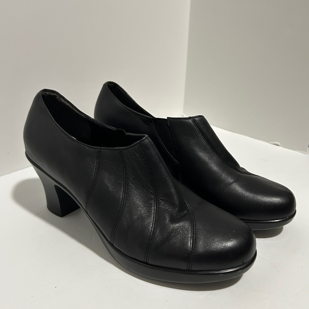 Dansko Black Leather Ankle Boots Size 41